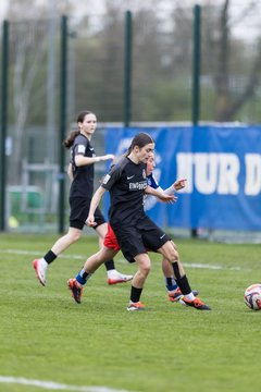 Bild 139 - wBJ Hamburger SV - Eimsbuettler TV : Ergebnis: 4:0